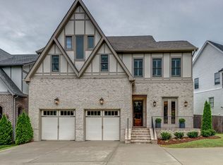 2026A Overhill Dr, Nashville, TN 37215