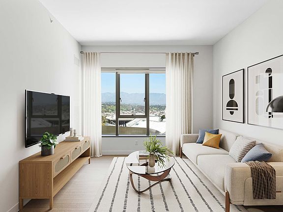 4th image of 225 S Grand Ave APT 809
