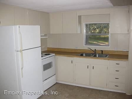 2nd image of 1949 Sellars Pond Dr