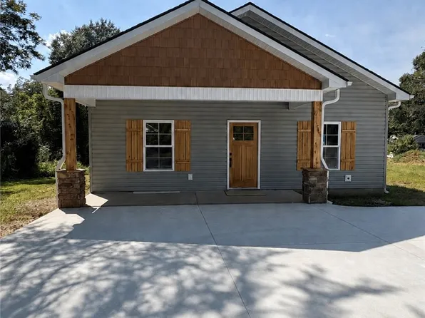 201 Harrison Ave, Walhalla, SC 29691