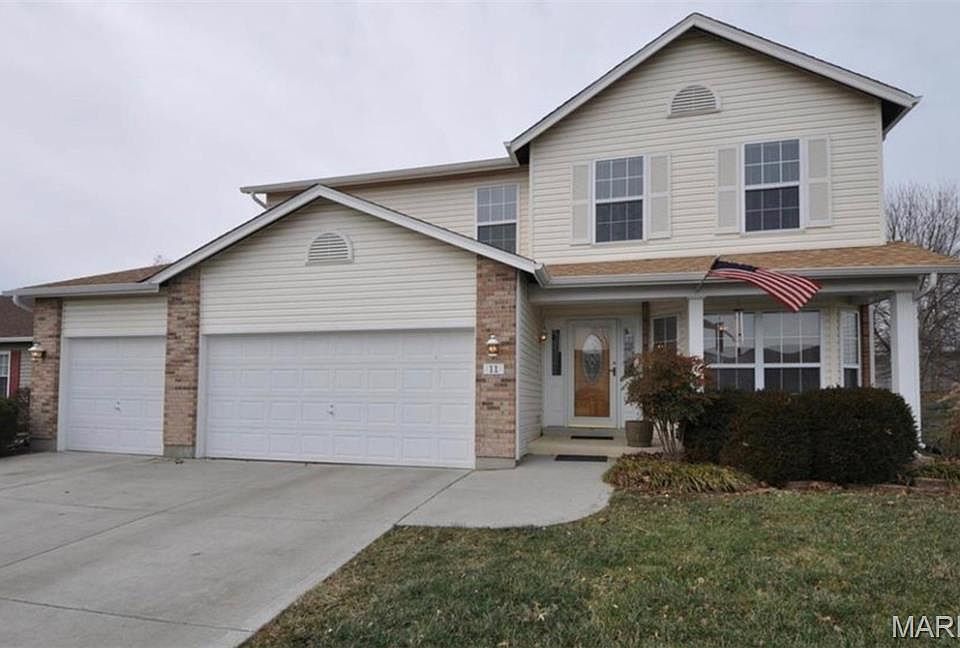 1st image of 11 Fawn View Ln