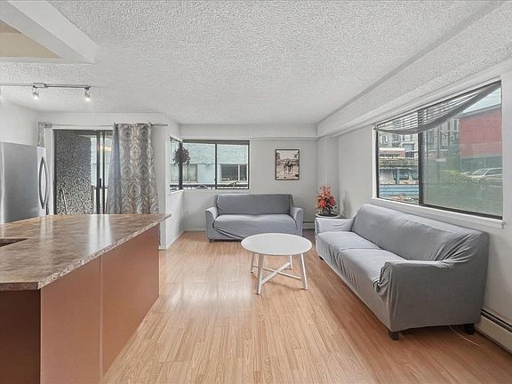 3rd image of 47 Agnes St #305