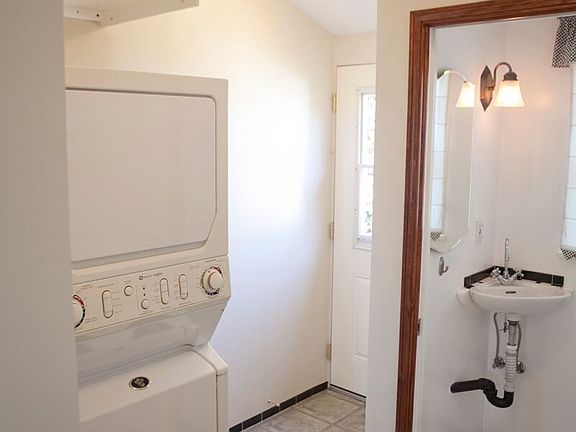 2nd image of 6071 Alcott St #1