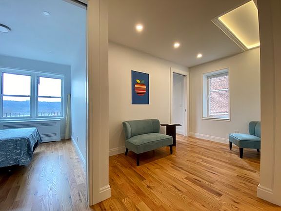 2nd image of 330 Haven Ave