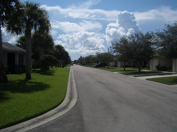 2nd image of 1811 E Royal Tern Ln #C2