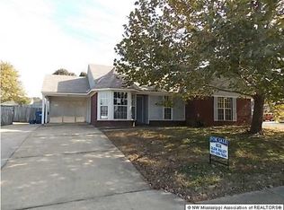 6554 Branch Dr, Olive Branch, MS 38654