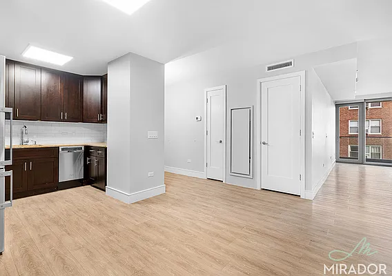 Rented by Mirador Real Estate | media 15