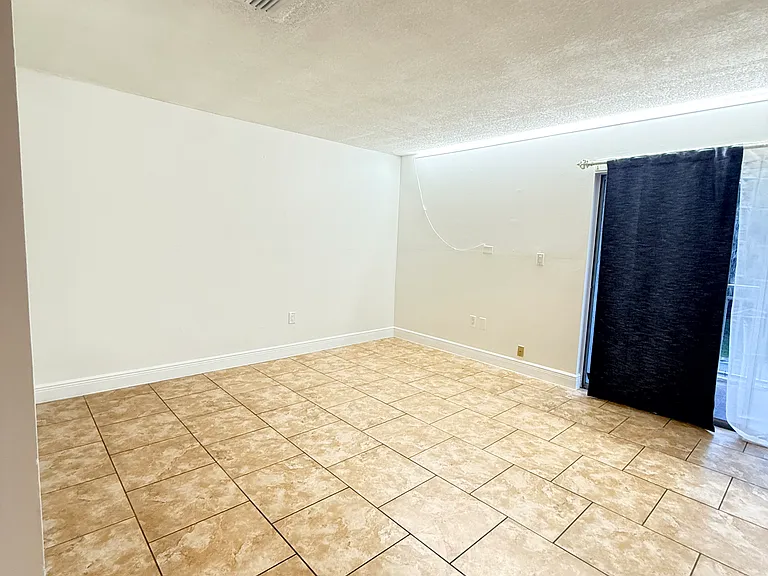 9355 Fontainebleau Blvd #C222 — Photo 11
