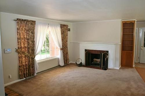 4th image of 1831 E Lowell St