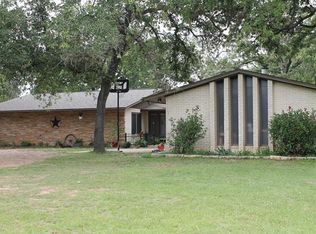 156 Copeland Hill Rd, Smithville, TX 78957