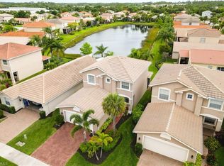 11131 Yellow Poplar Dr, Fort Myers, FL 33913