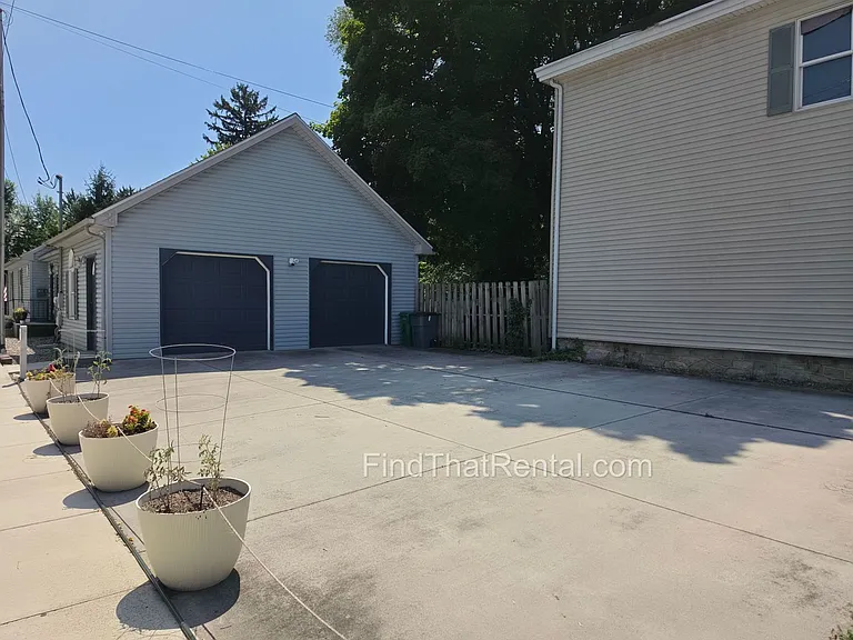 158 B St — Photo 22
