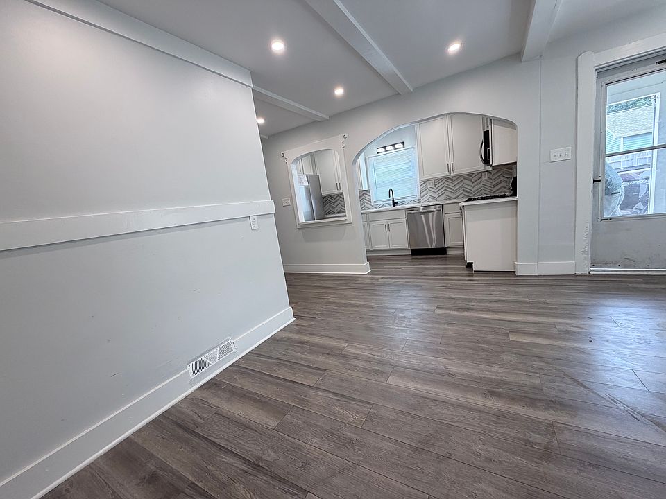 Open dining area