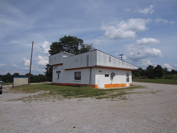 4th image of 2275 Livingston Hwy