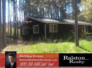 7751 Circle Dr, Waupaca, WI 54981