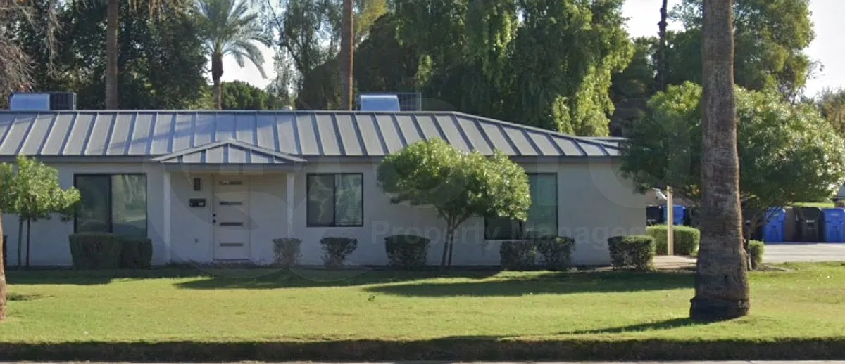 2 bed, 1.0 bath, 800 sqft, $1,399 — Photo 1