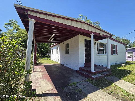 2nd image of 2736 LIPPIA Road