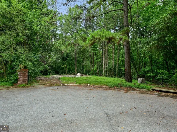 3941 Magnolia Ln, Forest Park, GA 30297