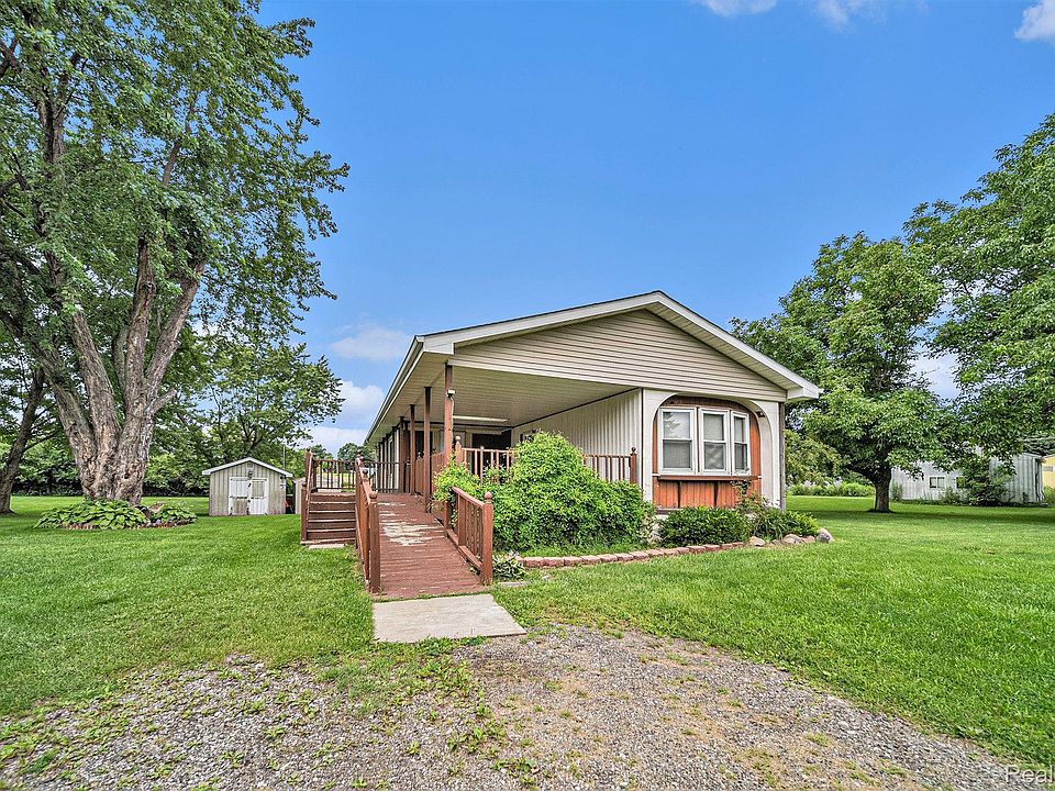 1st image of 1080 S Country Ct