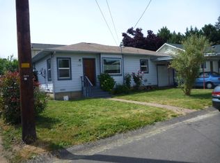 1478 NW Eden St, Roseburg, OR 97470