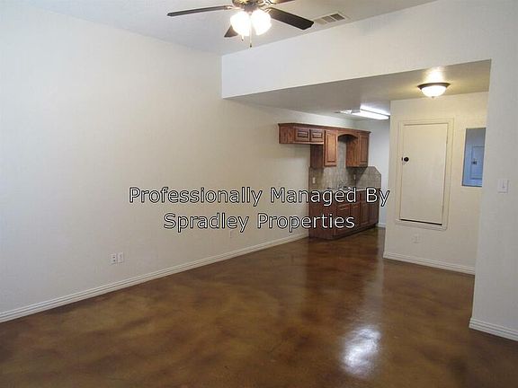 4th image of 212 E Downs Ave APT B