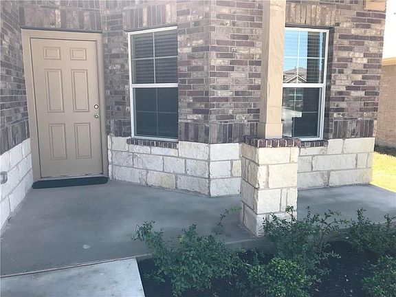 3rd image of 2529 Chetco Dr
