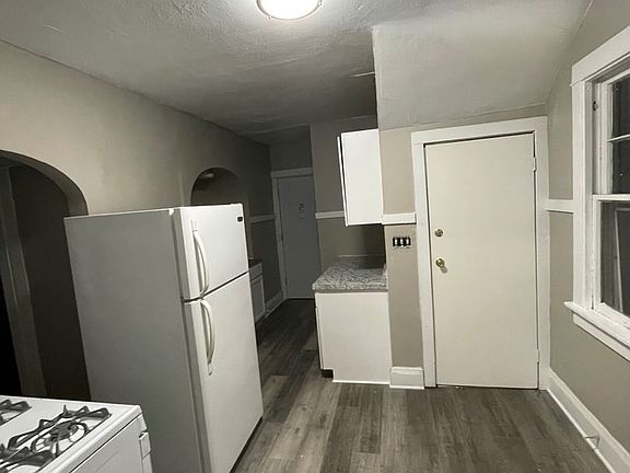2nd image of 3332-3334 N 14th St