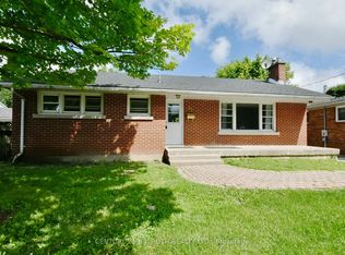 32 Shannon St, Barrie, ON L4M2K8