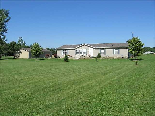 1st image of 4946 S County Road 625 W