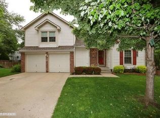 8048 Hall St, Lenexa, KS 66219