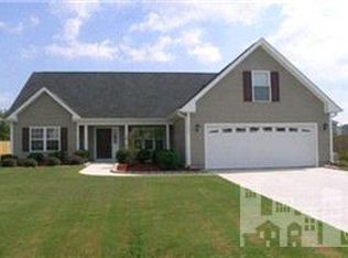 617 SE Pine Branches Cir, Leland, NC 28451