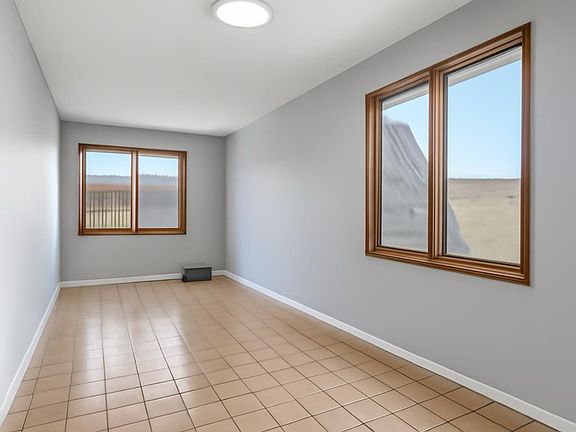 4th image of 1053 Cromwell Ave APT 101