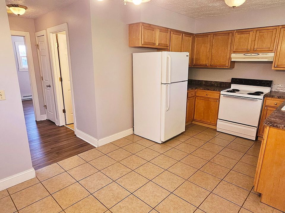 1st image of 940 Piper Rd #944
