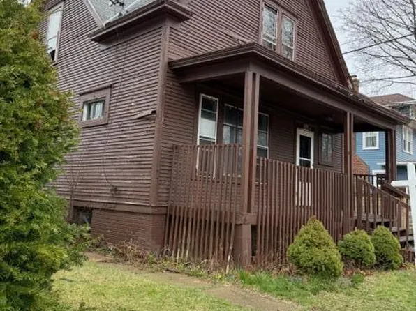 1374 Deane BOULEVARD, Racine, WI 53405