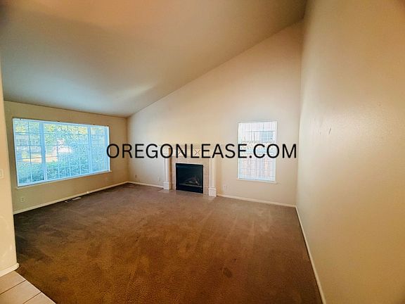2nd image of 3562 Korbel St