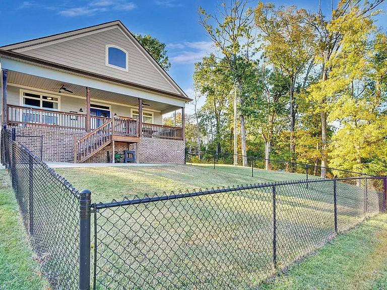 6204 Pettus Rd — Photo 25