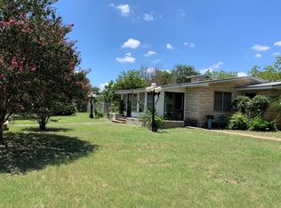 919 Main St, Blanco, TX 78606