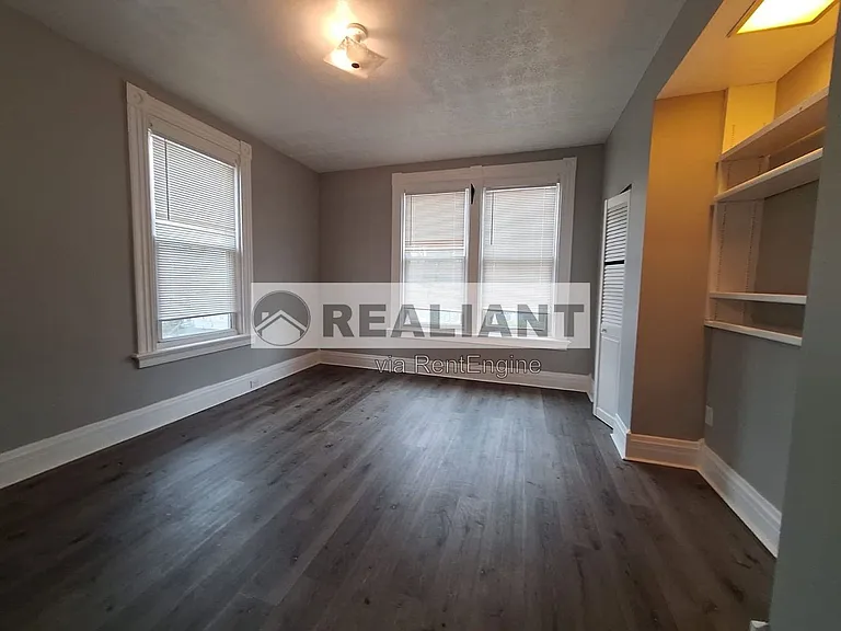 26 Euclid St #2 — Photo 23