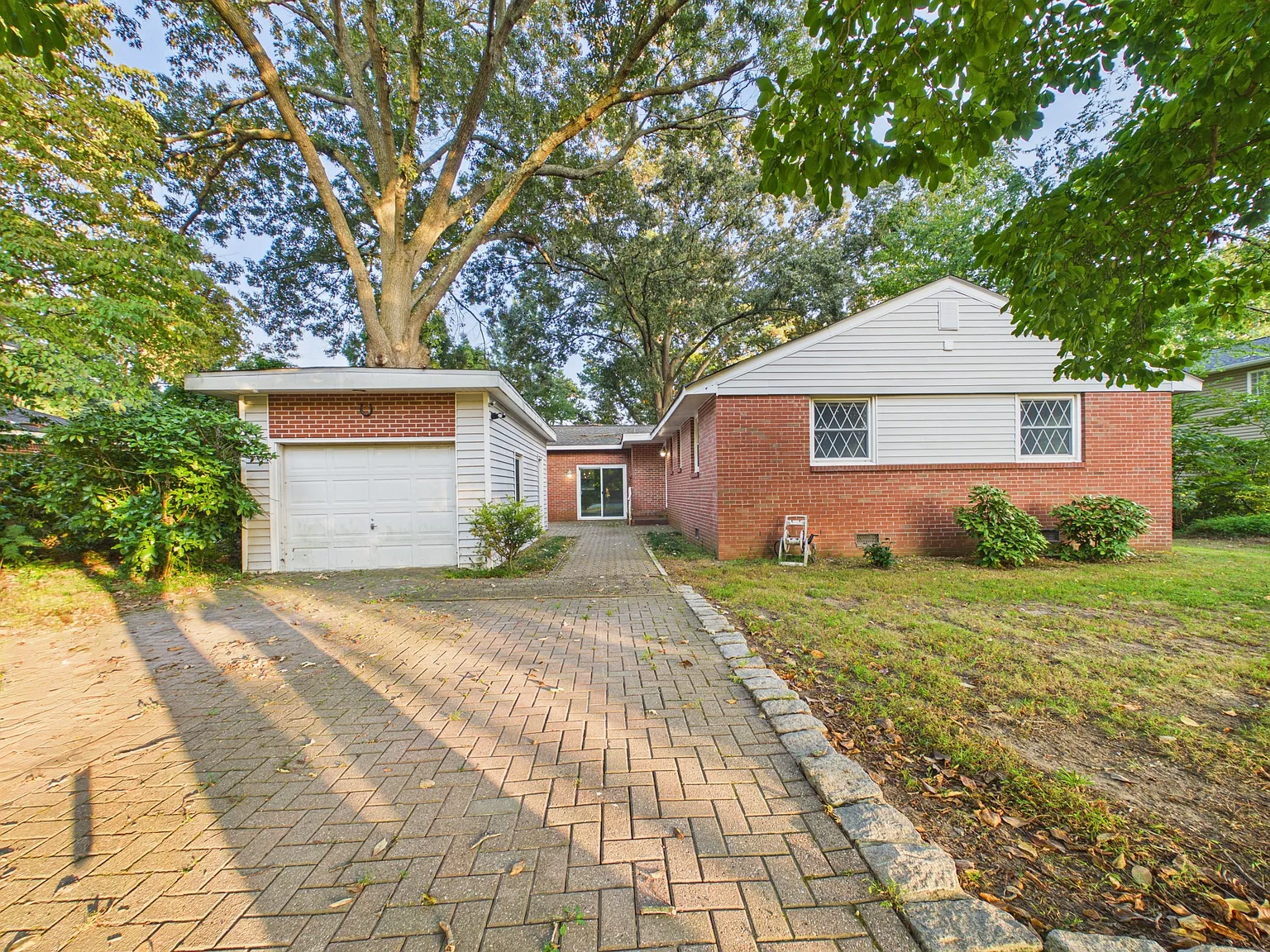 3 bed, 1668 sqft, $2,900 — Photo 1