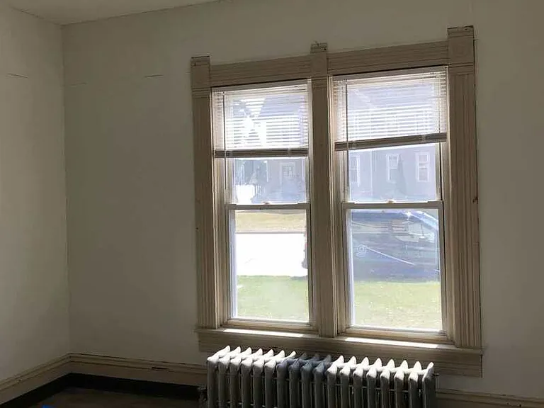 319 Nye St #319 — Photo 9