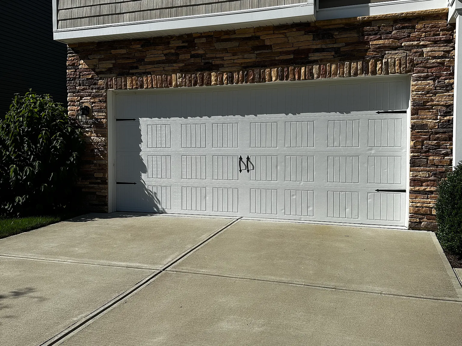 4 bed, 2000 sqft, $2,700 — Photo 2