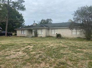 827 Fm 457, Bay City, TX 77414