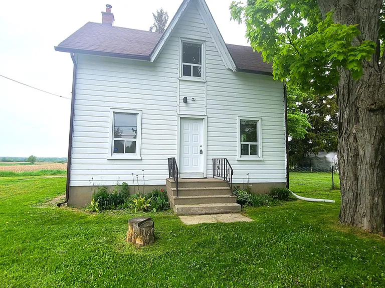 798 King Rd — Photo 29