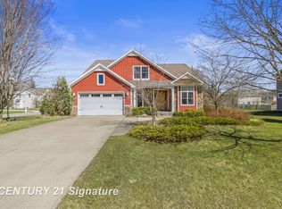 7200 Windstream Cir, Midland, MI 48642