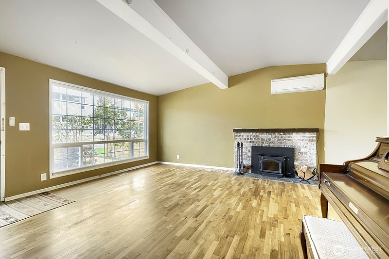 2nd image of 3707 SW 105th Street
