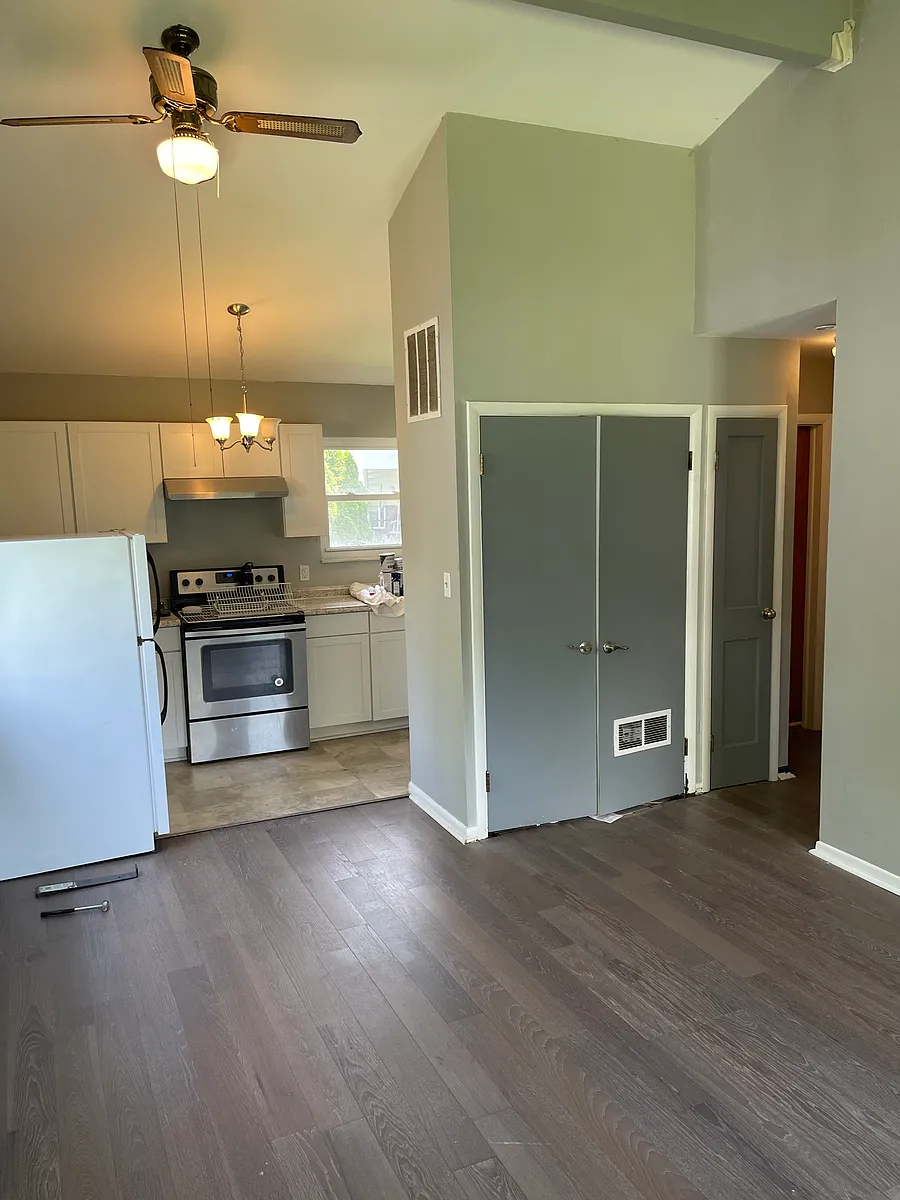 Building Photo - 1735 & 1737 Shatto Ave #1735