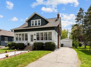 612 Buck St, New London, WI 54961