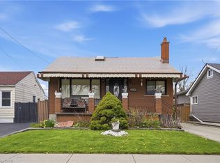 105 Tolton Ave, Hamilton, ON L8H 5N7
