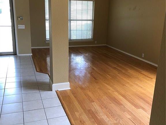 2nd image of 6620 Candlecreek Ln