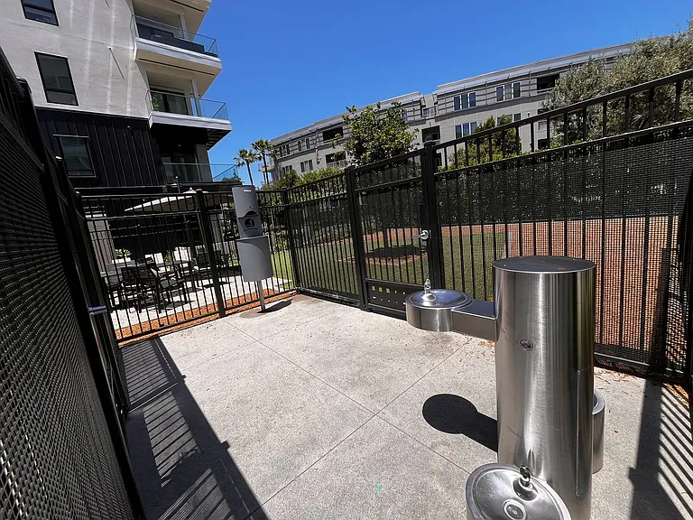 3609 Rivington — Photo 39